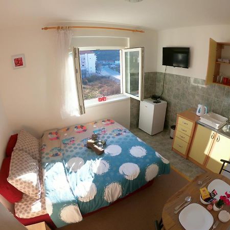 Apartman Ippon Требине Екстериор снимка